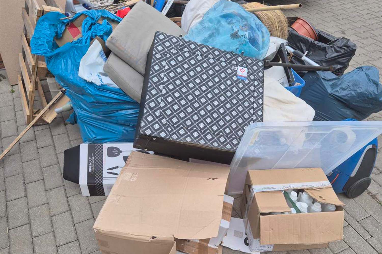 smieci po likwidacji mieszkania w poznaniu